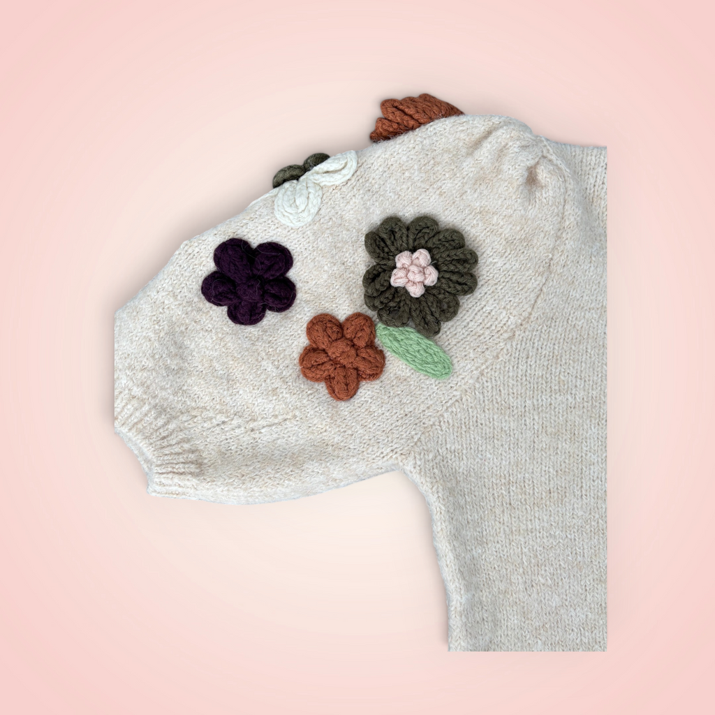 Trui korte mouw met bloemen - creme